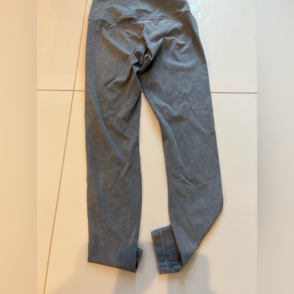 Lululemon Align High-Waisted Leggings - Picture 5 of 8